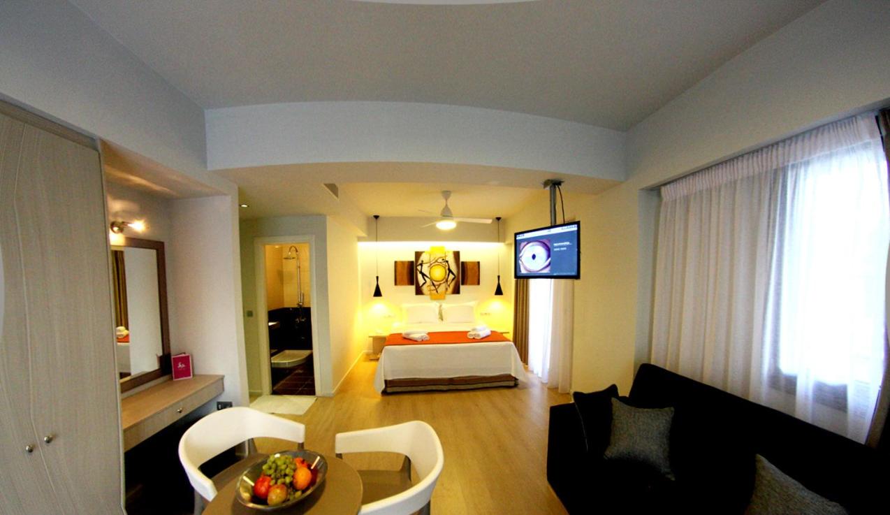 Aura Boutique Hotel
